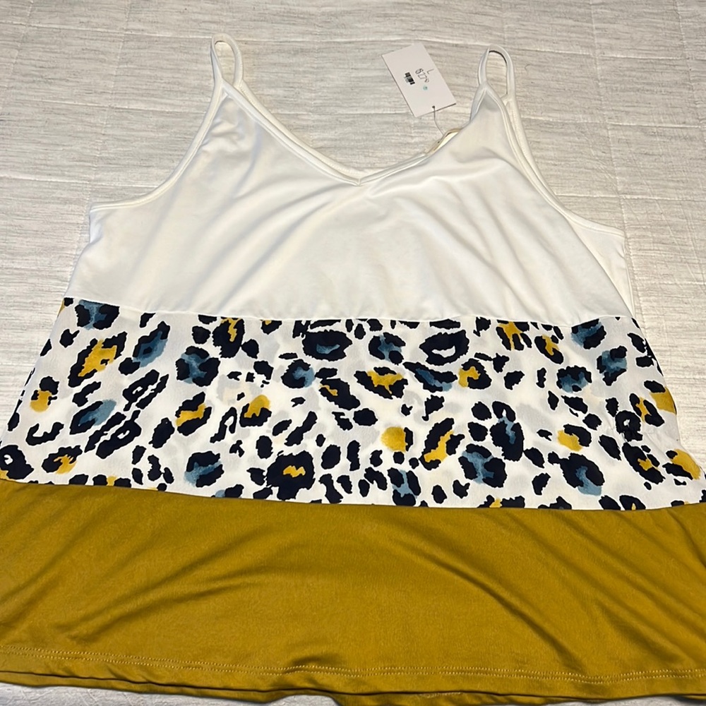 Boutique leopard tank